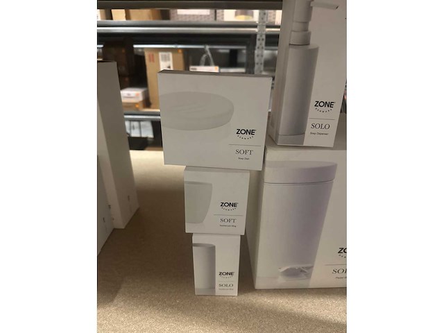 Zone solo en soft toiletaccessoires - afbeelding 3 van  3