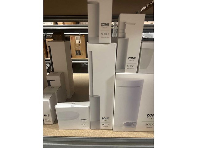 Zone solo + soft toiletaccessoires - afbeelding 3 van  3