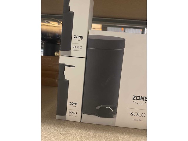 Zone solo toiletaccessoires - afbeelding 2 van  2