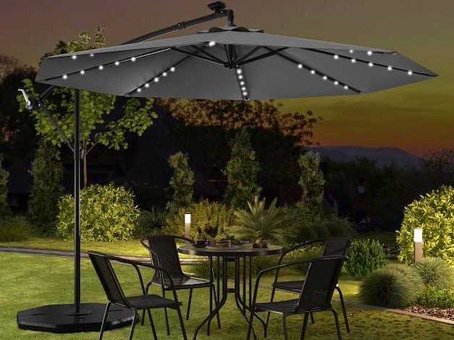 Zonne-tuinparasol met led-verlichting en kanteling - afbeelding 1 van  8