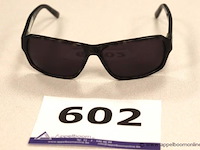 Zonnebril calvin klein - afbeelding 1 van  3