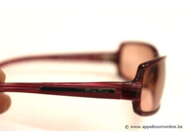 Zonnebril miumiu - afbeelding 3 van  3