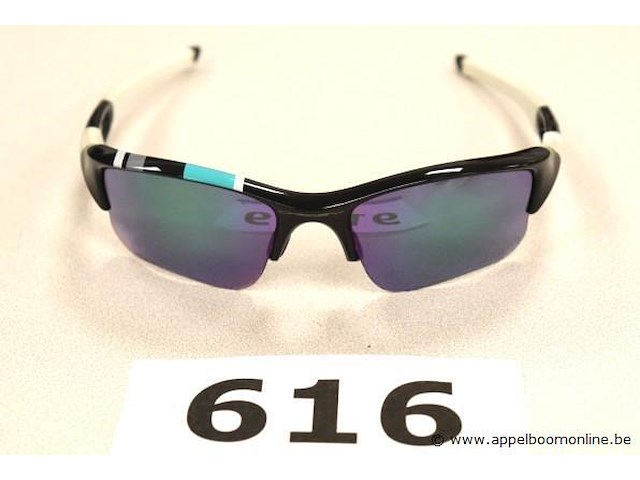Zonnebril oackley - afbeelding 1 van  3
