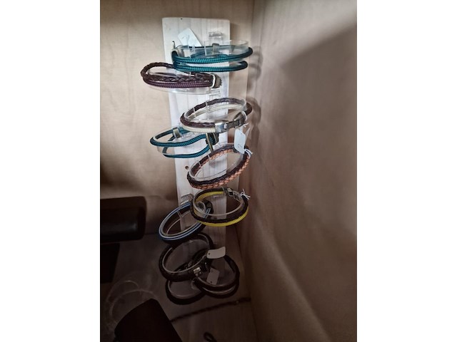 Zonnebrillen en armbanden - afbeelding 2 van  6