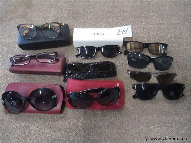 Zonnebrillen - afbeelding 1 van  3