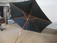 Zonneparaplu - afbeelding 1 van  2
