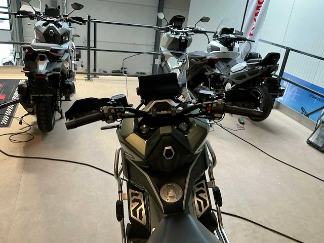 Zontes 368 motorfiets - afbeelding 4 van  15