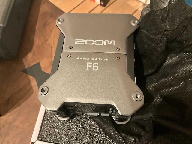Zoom f6 fieldrecorder - afbeelding 4 van  8