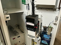 Zoomgu fel-9c verkoopautomaat - afbeelding 9 van  11