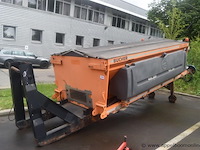 Zoutstrooier, bucher, giletta unioa uh4000 a/id, bouwjaar 2015, 4m³ vast, 2600l vloeistof, 3020kg leeggewicht, werking niet gekend