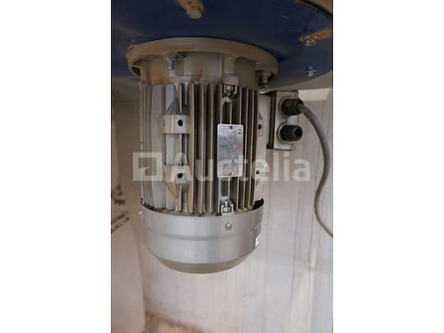 Zuig 4 zakken op het frame - afbeelding 8 van  9