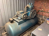 Zuigercompressor - afbeelding 1 van  2