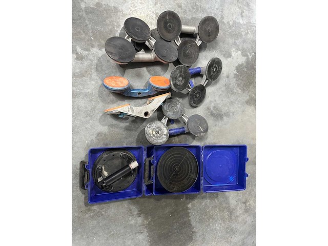 Zuigmappen glas 4 sets - various contractor materials - afbeelding 1 van  1