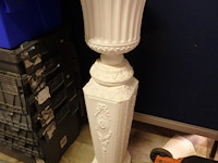 Zuil + bloempot - afbeelding 3 van  3
