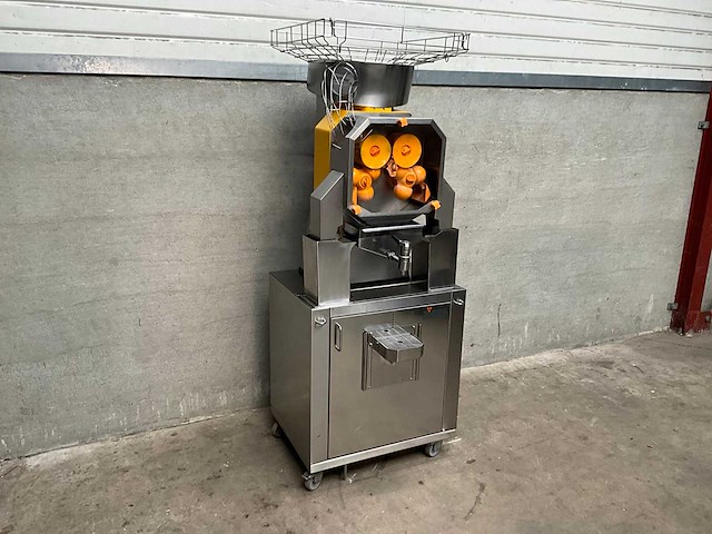 Zumex - speed pro selfservice - overige fruit- en groenteverwerking - afbeelding 1 van  8