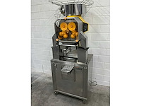 Zumex - speed pro selfservice - sinaasappel citruspers - afbeelding 3 van  5