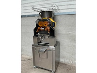 Zumex - speed pro selfservice - sinaasappel citruspers - afbeelding 3 van  5
