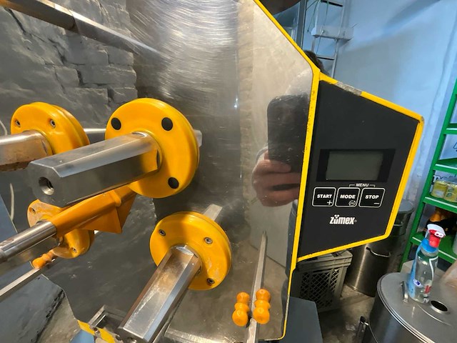 Zumex speed pro self service pod sapcentrifuge - afbeelding 11 van  11