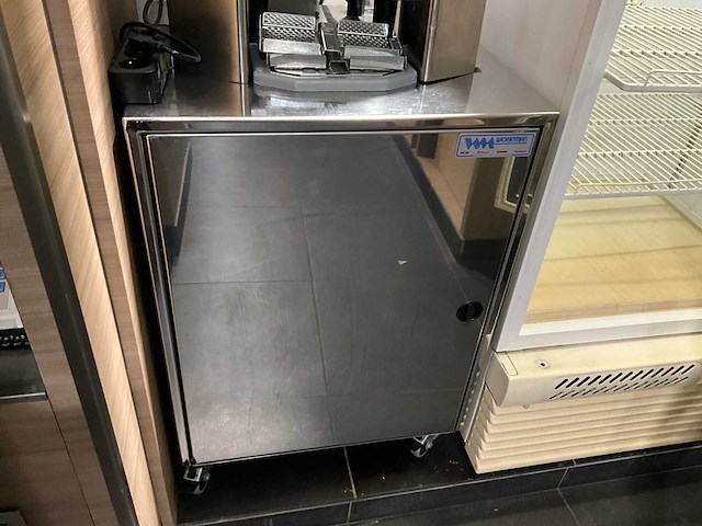 Zummo persmachine sinaasappel - functioneel - afbeelding 4 van  5