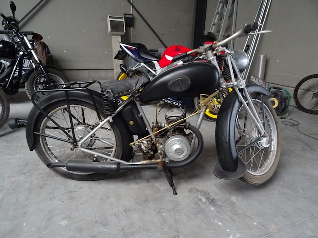 Zurcher - afbeelding 2 van  8