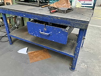 Zwaar metalen werkbank - afbeelding 2 van  3