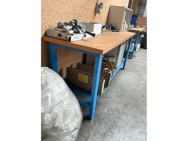 Zwaar metalen werkbank - afbeelding 3 van  3