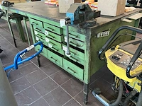 Zwaar metalen werktafel - afbeelding 5 van  8