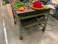 Zwaar metalen werktafel - afbeelding 3 van  8