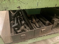 Zwaar metalen werktafel - afbeelding 5 van  8