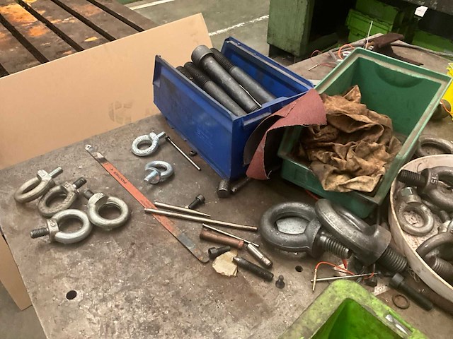 Zwaar metalen werktafel - afbeelding 8 van  8