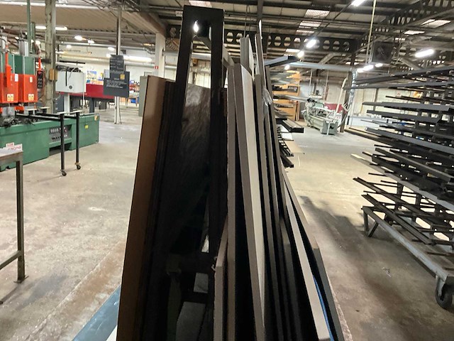 Zwaarlast wagen - afbeelding 7 van  8