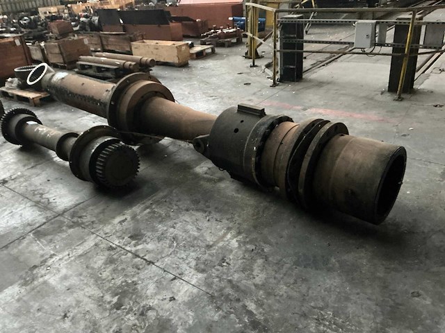 Zware aandrijfassen (2x) - afbeelding 5 van  5