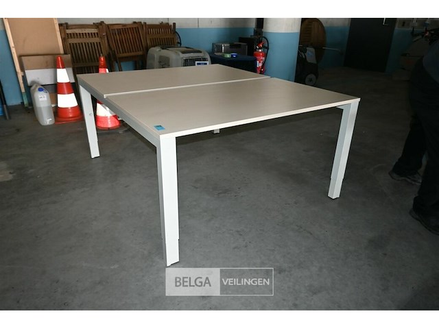 Zware dubbele bureautafel - afbeelding 1 van  5