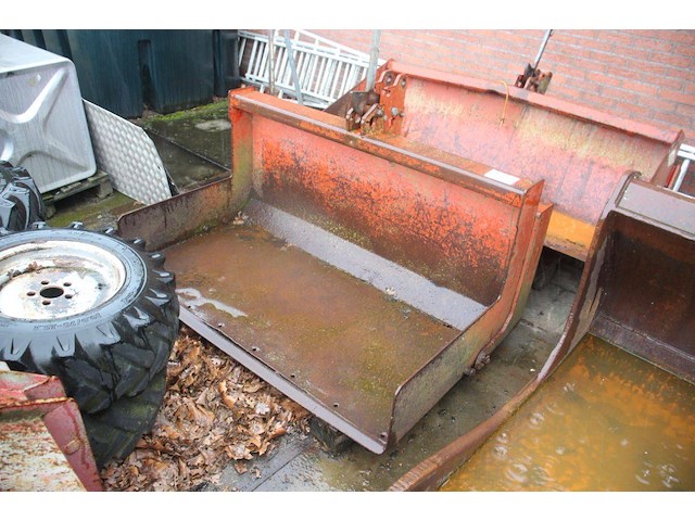 Zware grondbak hekamp 150cm - afbeelding 1 van  1