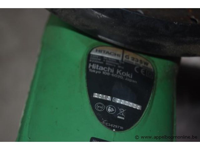 Zware haakse slijptol hitachi g235w, werking niet gekend - afbeelding 1 van  3