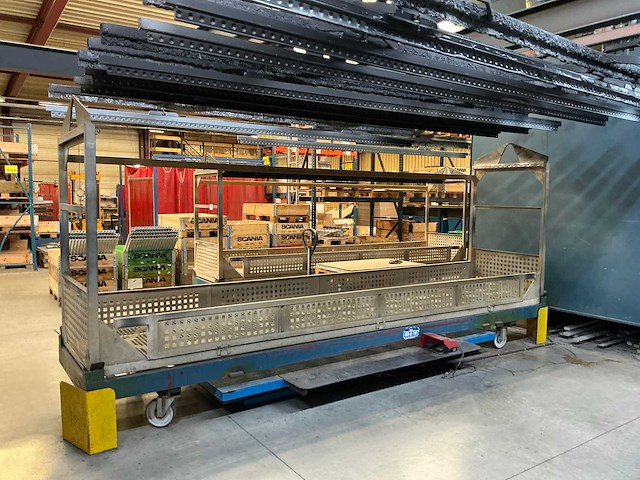 Zware industriële transportkar - afbeelding 2 van  6