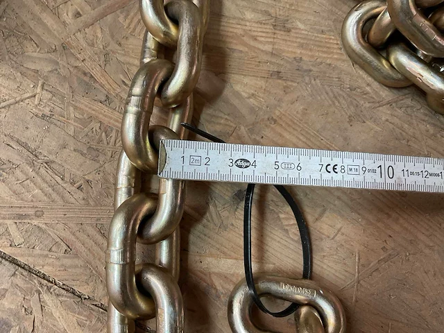 Zware ketting 10,6 meter - afbeelding 2 van  4