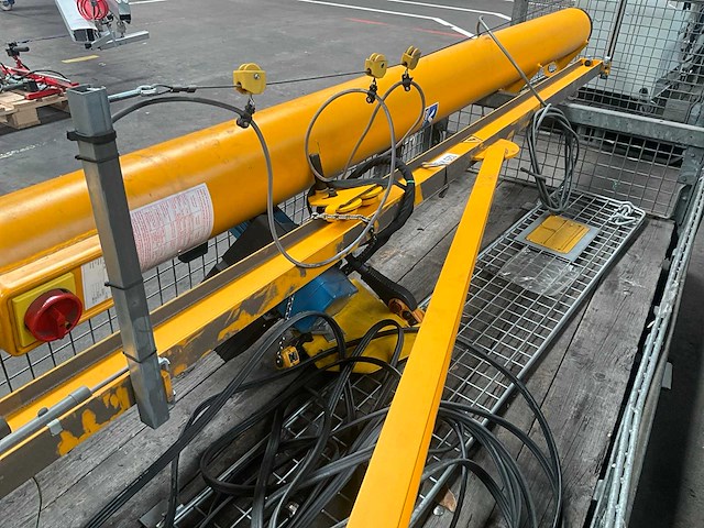 Zware kolom/zwenkarmkraanpaal skp met kettingtakel demag - afbeelding 6 van  21