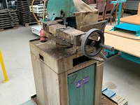 Zware metaal zaagmachine - afbeelding 1 van  3