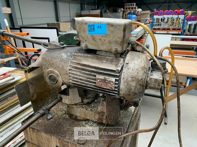 Zware metaal zaagmachine - afbeelding 2 van  3