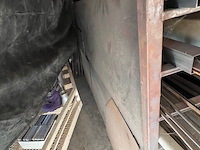 Zware metalen werkbank 150x600 cm, 2 metalen kokers ca. 5m, ca. 3 ton herbruikbaar ijzer (28,29,30) - afbeelding 14 van  18