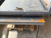 Zware metalen werkplaatstafel - afbeelding 2 van  3
