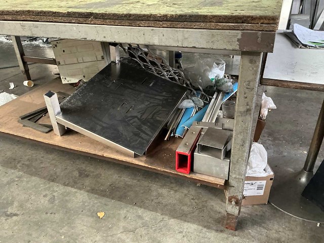 Zware metalen werktafel - afbeelding 5 van  6
