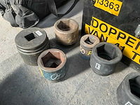 Zware pneumatische slagmoersleutel met doppen - afbeelding 7 van  9