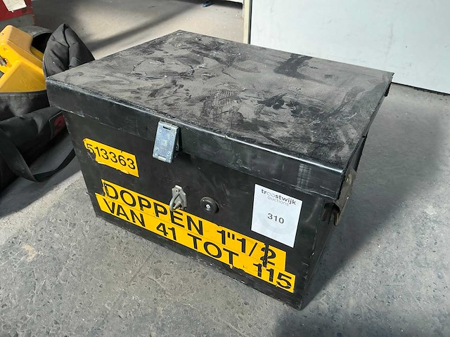 Zware pneumatische slagmoersleutel met doppen - afbeelding 9 van  9