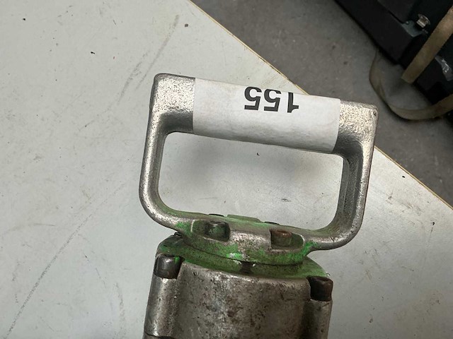 Zware pneumatische slagmoersleutel - afbeelding 3 van  5