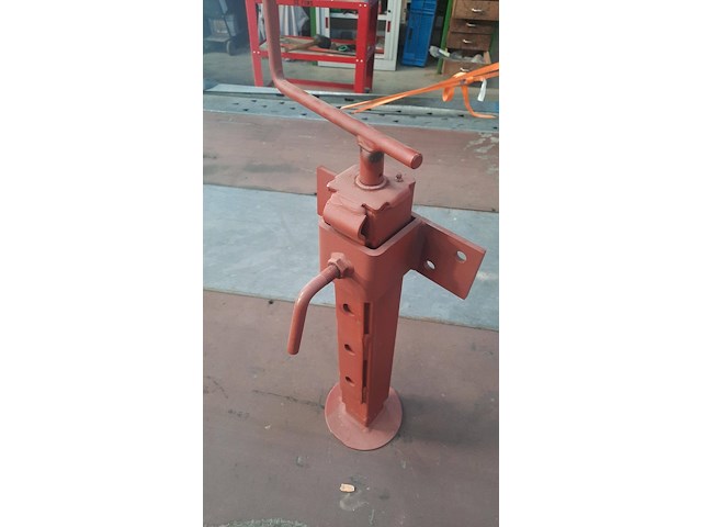 Zware steunpoot nieuw - afbeelding 1 van  1