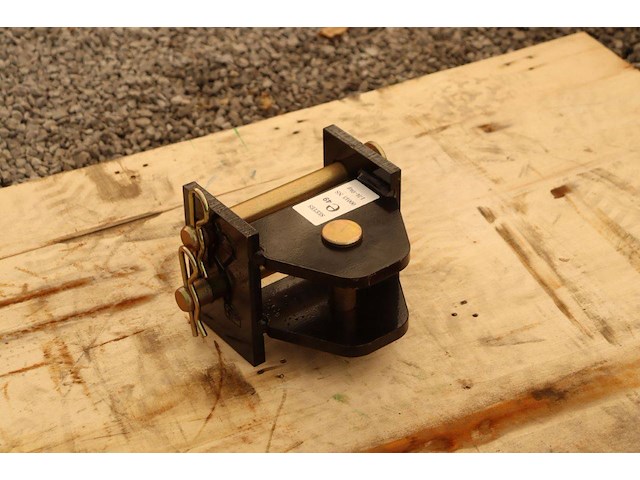 Zware trekhaak seeyes 1500kg nieuw (marge) - afbeelding 1 van  1