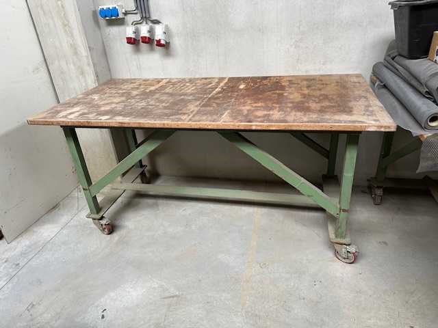 Zware verrijdbare werktafel - workbench - afbeelding 1 van  1