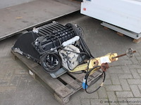 Zware werflamp, werking niet gekend - afbeelding 1 van  2